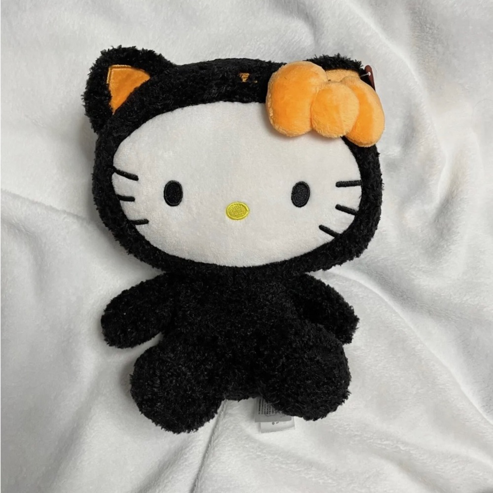 Hello Kitty Halloween plush from Cracker Barrel.